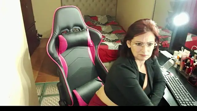 Carol Scottt online show from 12-28-24, 12:15