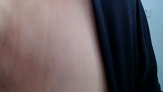 LiaDumond online show from 11-14-25, 02:32