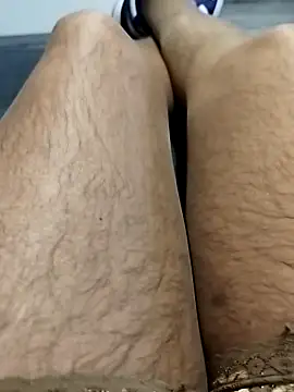 Snapshot of McdyllanXX chatting on 11-16-25, 03:39 McdyllanXX online show from 11-16-25, 03:39