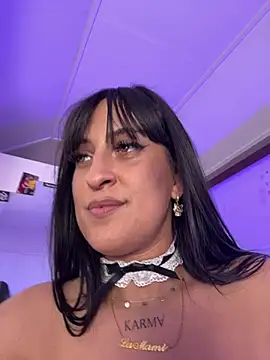 Snapshot of CarolaDrago chatting on 03-19-25, 10:55 CarolaDrago online show from 03-19-25, 10:55