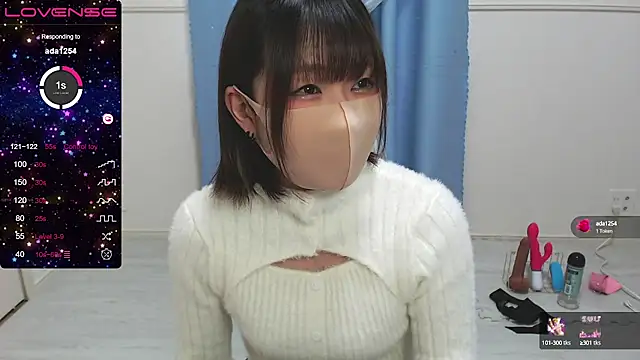 Snapshot of MEI--55 chatting on 12-30-24, 06:09 MEI--55 online show from 12-30-24, 06:09