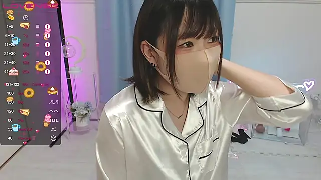 Snapshot of MEI--55 chatting on 01-26-25, 06:07 MEI--55 online show from 01-26-25, 06:07