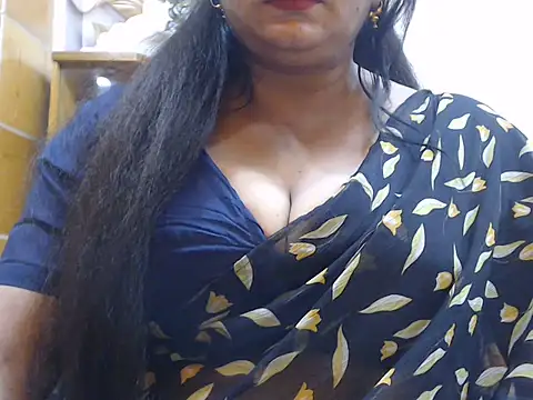 Snapshot of desi-maisa130 chatting on 06-13-26, 05:22 desi-maisa130 online show from 06-13-26, 05:22