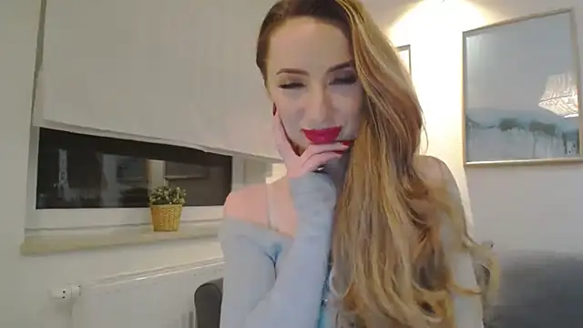 Snapshot of JulietteDiamond chatting on 02-08-25, 09:25 JulietteDiamond online show from 02-08-25, 09:25
