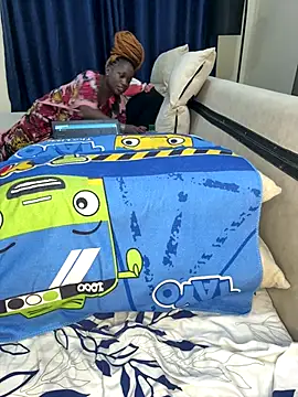 Doublefreaks online show from 09-11-25, 05:07