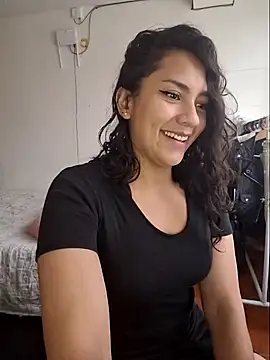 Thaliacooper  online show from 01-30-25, 06:21