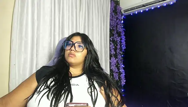 AvrilRizoX online show from 04-17-26, 05:43