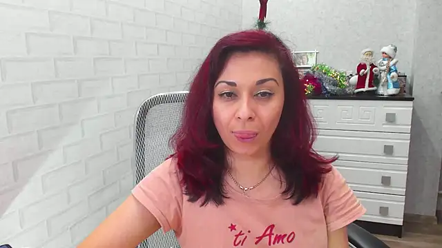 TeasyLana online show from 01-02-25, 09:18