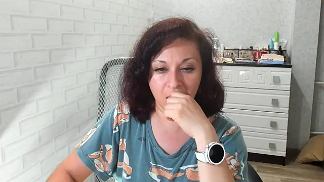 TeasyLana online show from 06-11-26, 08:51