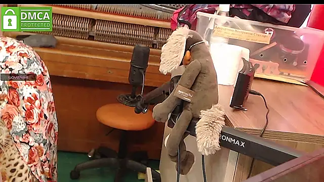 RoseRed69 online show from 12-08-24, 04:35