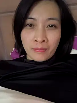 Sweets24 online show from 12-28-24, 03:26