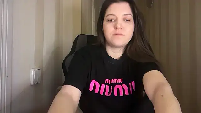 Snapshot of Lina_Most chatting on 03-13-26, 10:27 Lina Most online show from 03-13-26, 10:27