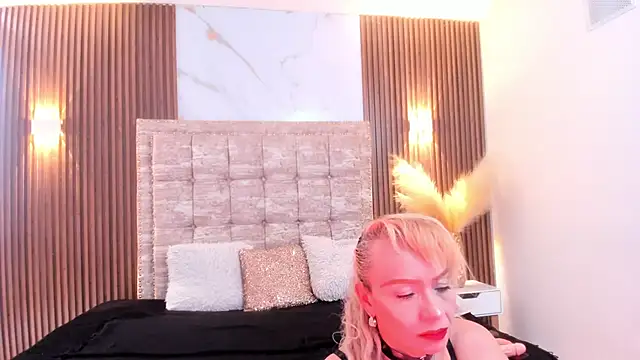 AnastasiaTaylor  online show from 11-11-25, 08:09