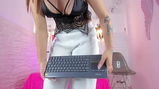 mia six66 online show from 02-26-25, 11:30