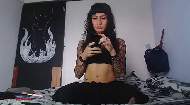 Zafiro subversiva online show from 03-22-25, 01:30