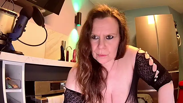 Endrocleia online show from 12-17-24, 12:45