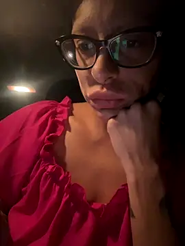 myloveforyouu online show from 10-11-25, 11:20