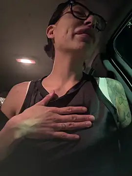 Snapshot of myloveforyouu chatting on 02-10-26, 03:54 myloveforyouu online show from 02-10-26, 03:54