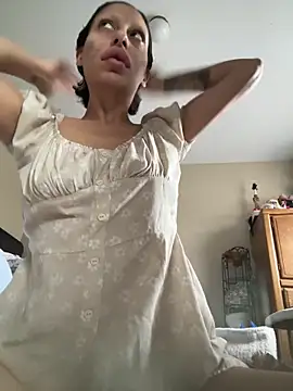 Snapshot of myloveforyouu chatting on 02-14-26, 03:42 myloveforyouu online show from 02-14-26, 03:42