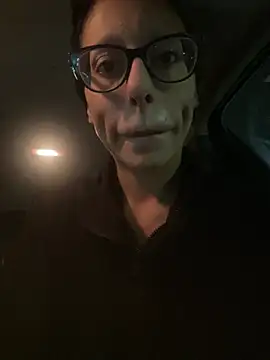 Snapshot of myloveforyouu chatting on 03-10-26, 01:43 myloveforyouu online show from 03-10-26, 01:43