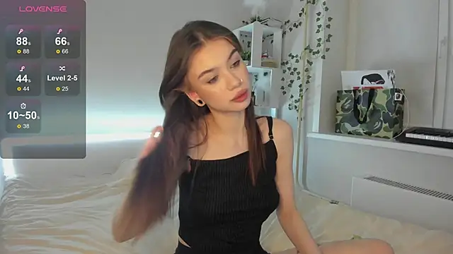 Tune Godness online show from 01-25-25, 05:40