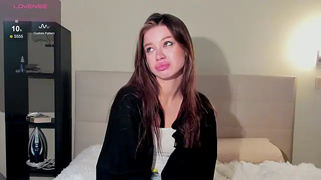 Tune Godness online show from 09-19-25, 07:25