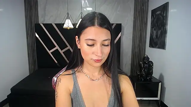 lizzyluk ch online show from 01-12-25, 11:50