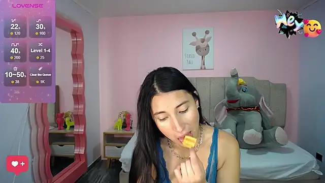 lizzyluk ch online show from 02-12-25, 04:33