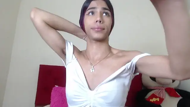 Luluu 08 online show from 02-11-25, 11:12