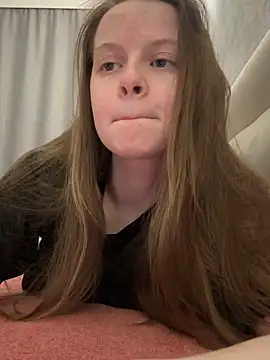 wrenlie online show from 12-19-25, 05:42