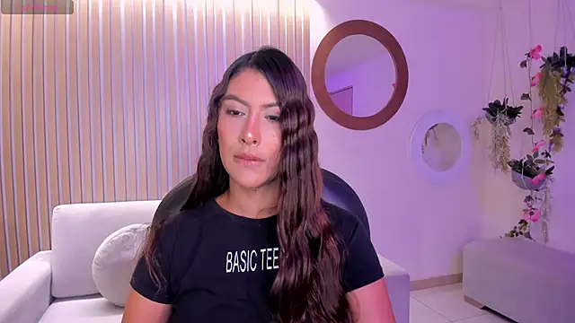 Snapshot of ArianaDumont chatting on 10-09-25, 11:41 ArianaDumont online show from 10-09-25, 11:41