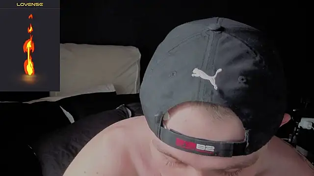 Snapshot of Dylanwhite23_ chatting on 02-10-26, 09:30 Dylanwhite23 online show from 02-10-26, 09:30