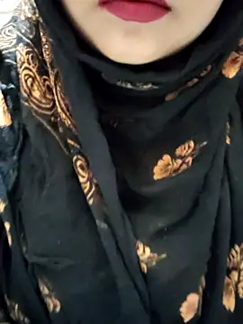 Snapshot of Indian-Nazia chatting on 06-16-26, 07:49 Indian-Nazia online show from 06-16-26, 07:49