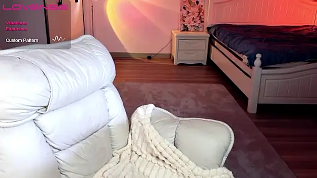 JoooJo  online show from 01-07-26, 01:46