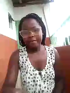 Sweetcecie01 online show from 02-02-25, 01:52