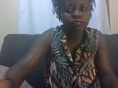 Snapshot of Sweetcecie01 chatting on 02-28-26, 10:44 Sweetcecie01 online show from 02-28-26, 10:44