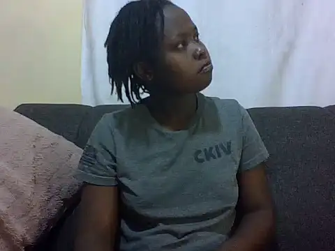 Snapshot of Sweetcecie01 chatting on 03-14-26, 09:09 Sweetcecie01 online show from 03-14-26, 09:09