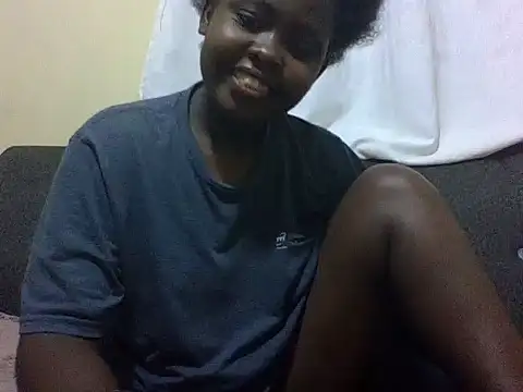 Sweetcecie01 online show from 04-29-26, 08:04