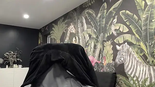 carla88 online show from 12-02-25, 07:57