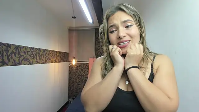 ArielleJones online show from 01-30-25, 06:00