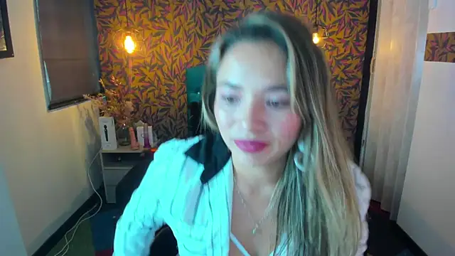 ArielleJones online show from 02-15-25, 08:22