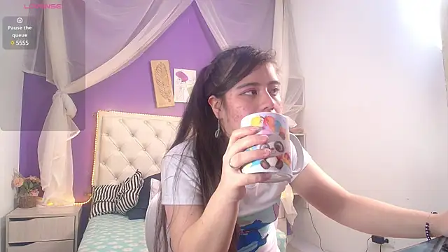 Ingrid Casas online show from 12-05-24, 01:14