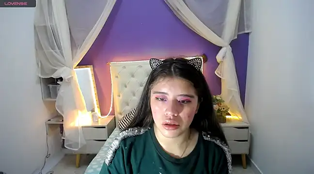 Ingrid Casas online show from 12-29-24, 10:36