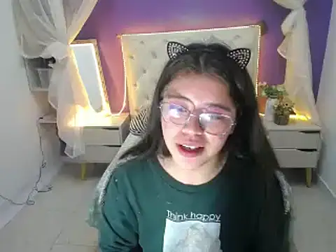 Ingrid Casas online show from 12-30-24, 04:42