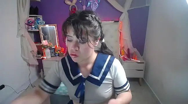 Ingrid Casas online show from 02-01-25, 01:23