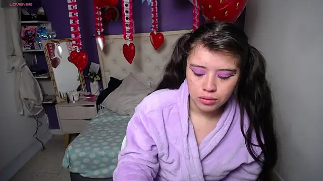 Ingrid Casas online show from 02-24-25, 12:20