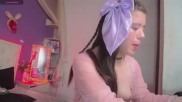 Ingrid Casas online show from 03-13-25, 02:05