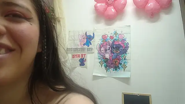 Ingrid Casas online show from 10-04-25, 01:42