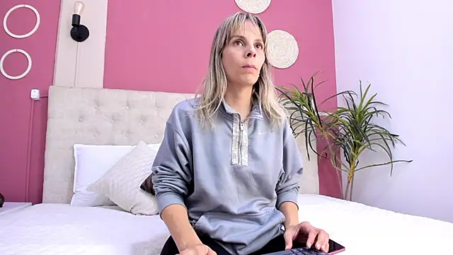 Anastasiapriest online show from 05-19-26, 11:49