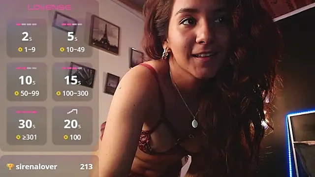Snapshot of PoisonIvy15_ chatting on 12-19-24, 04:23 PoisonIvy15  online show from 12-19-24, 04:23